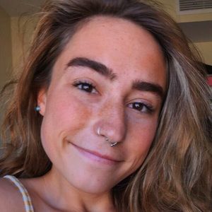 Meet your Posher, Ally